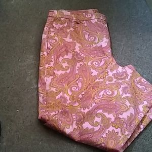 Jones New York Signature label pink paisley pants